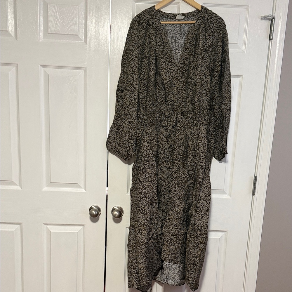 a new day Black and Taupe Printed V-Neck Midi Dress